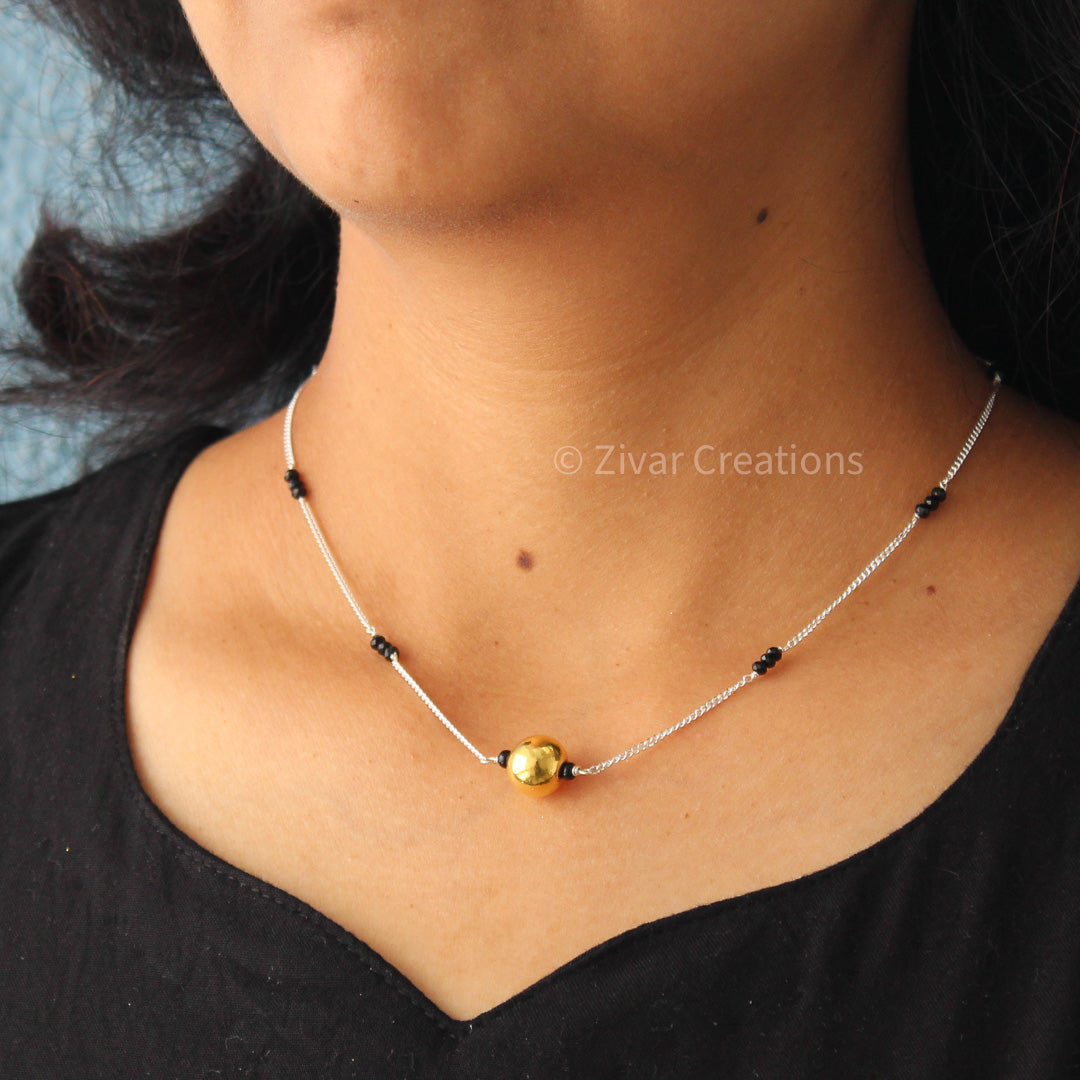 Small hot sale chain mangalsutra