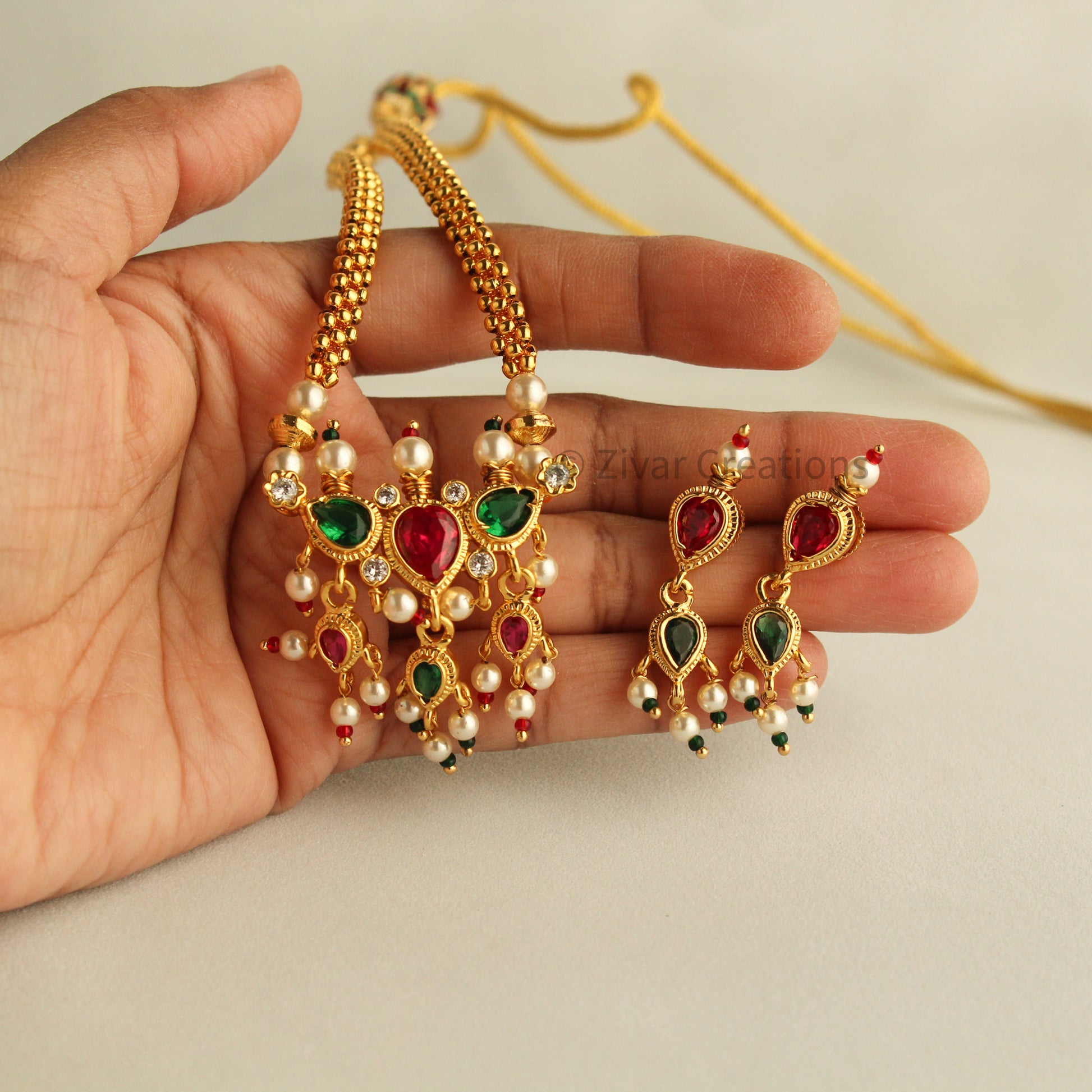 Red And Green Stone Gold Beads Thushi Tanamani Necklace